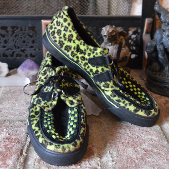 tuk leopard shoes